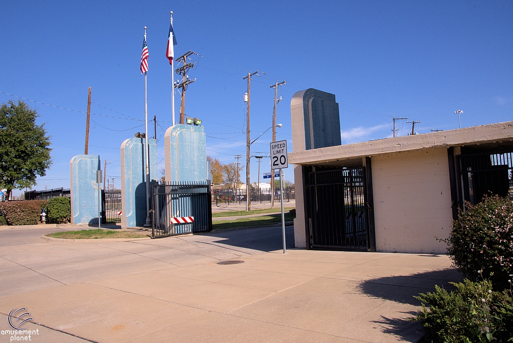 Cetnennial Entrances