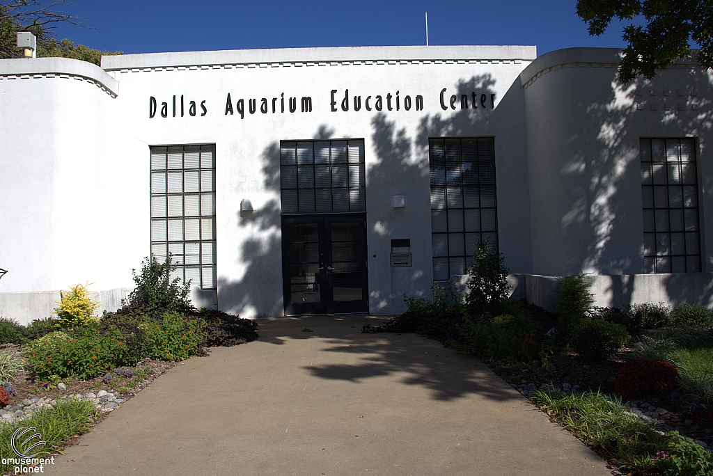 Dallas Aquarium Education Annex