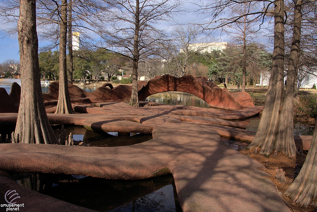 Leonhardt Lagoon