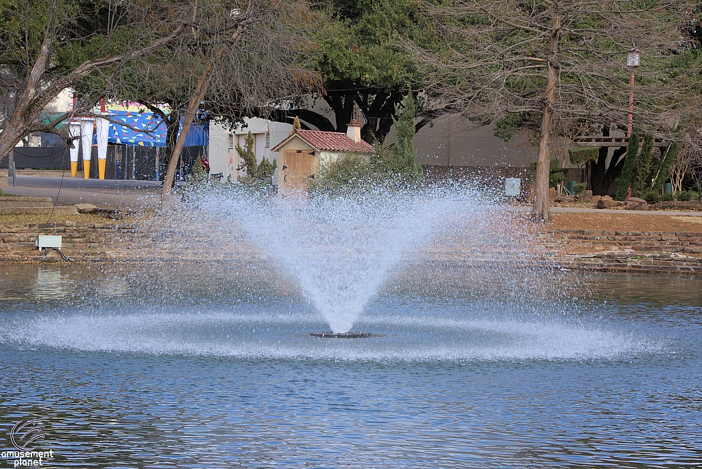 Leonhardt Lagoon