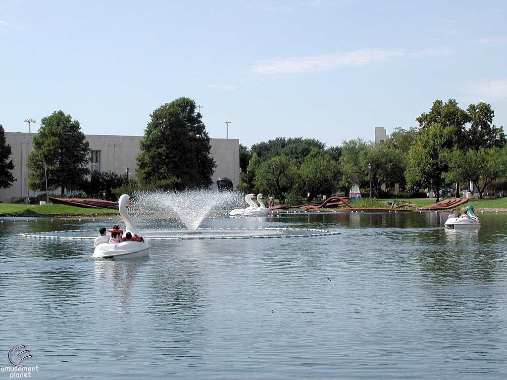 Leonhardt Lagoon