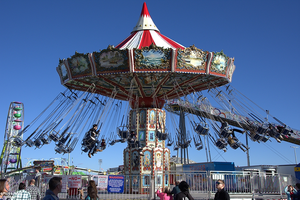 Wave Swinger