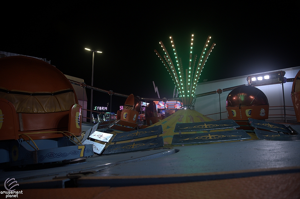 Tilt-A-Whirl