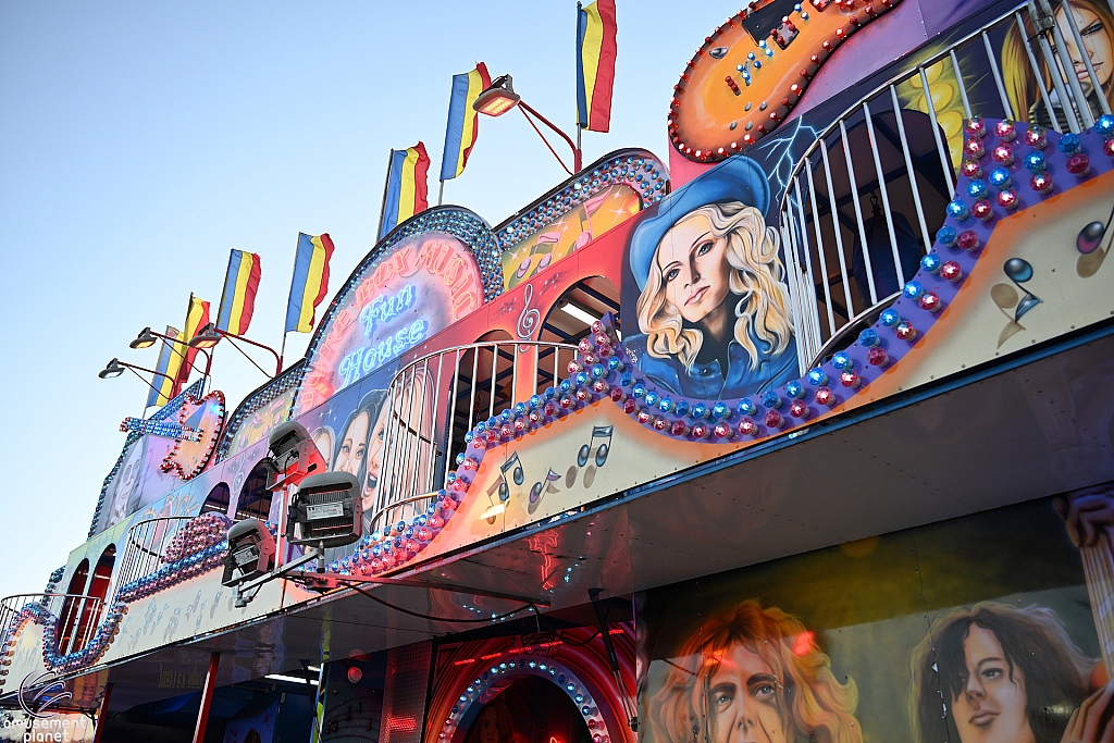 Juke Box Music Fun House