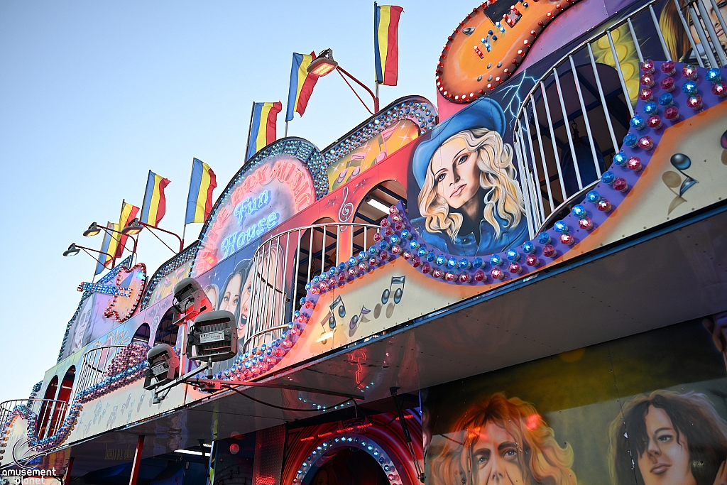 Juke Box Music Fun House