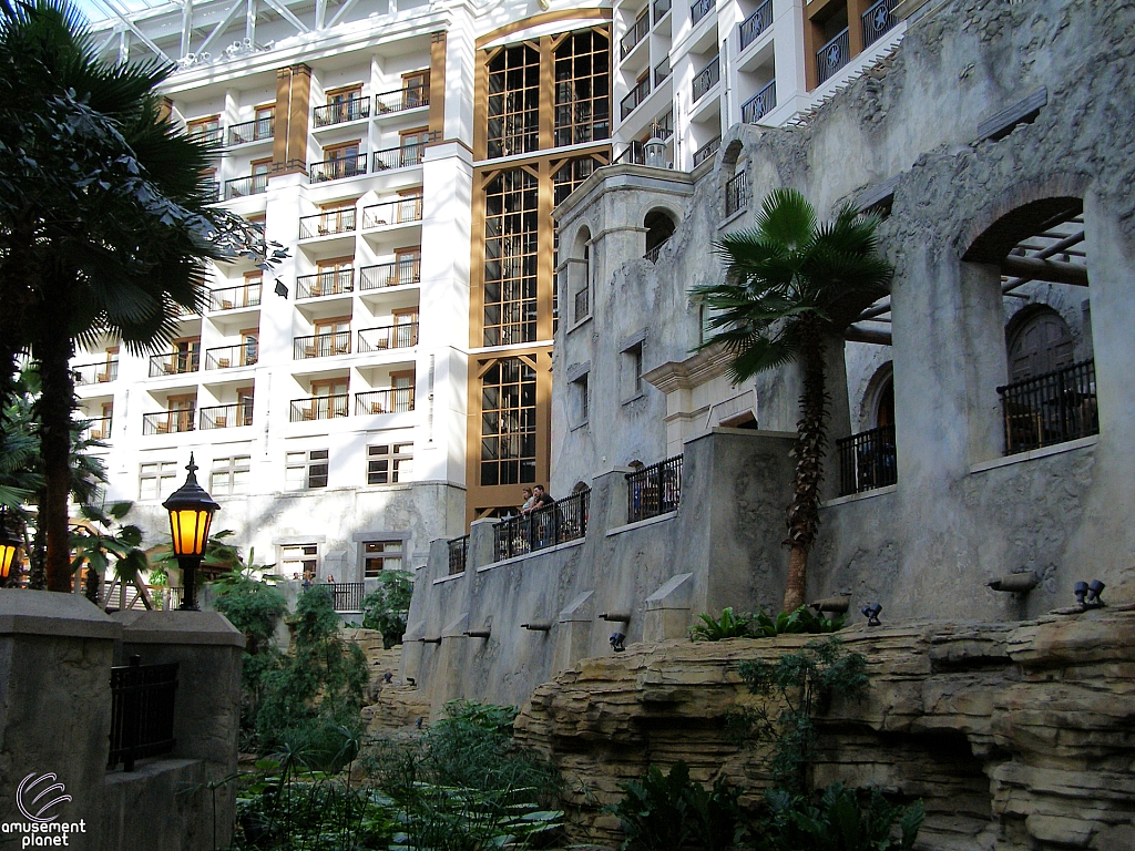 Gaylord Texan Resort