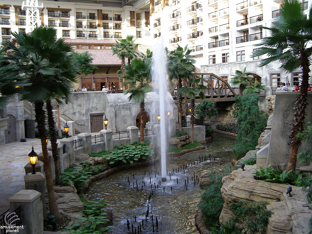 Gaylord Texan Resort
