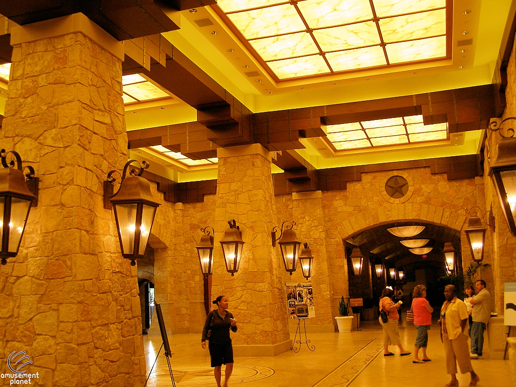 Gaylord Texan Resort