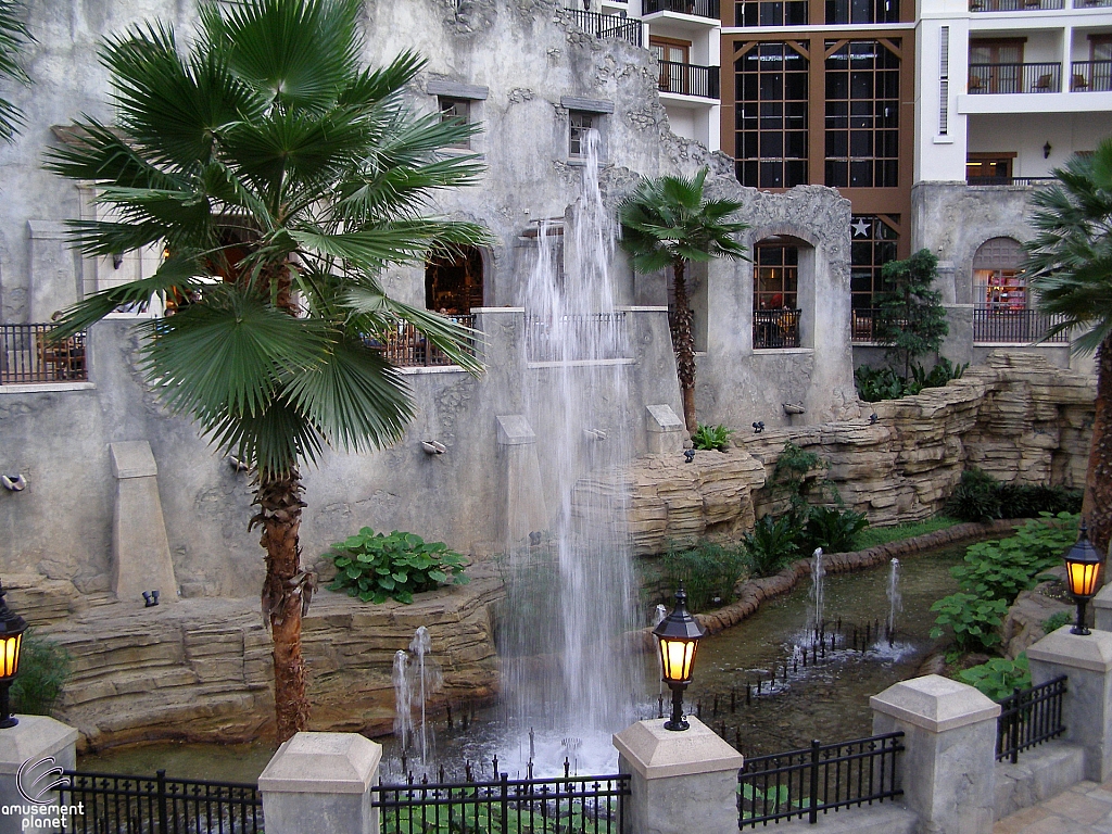 Gaylord Texan Resort