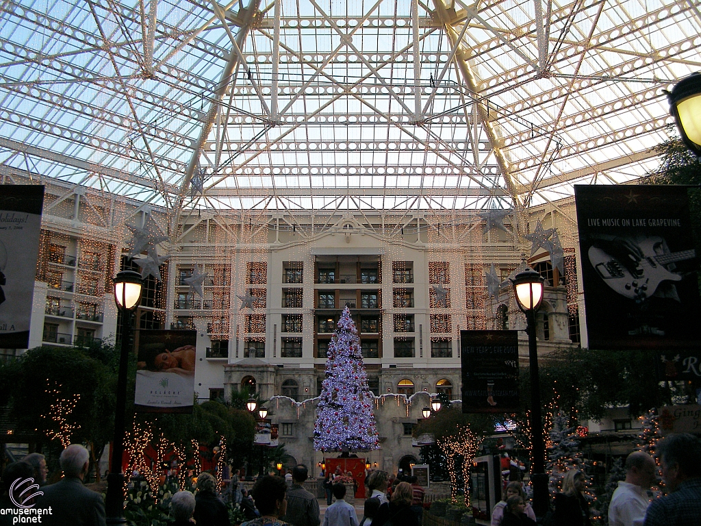 Gaylord Texan Resort