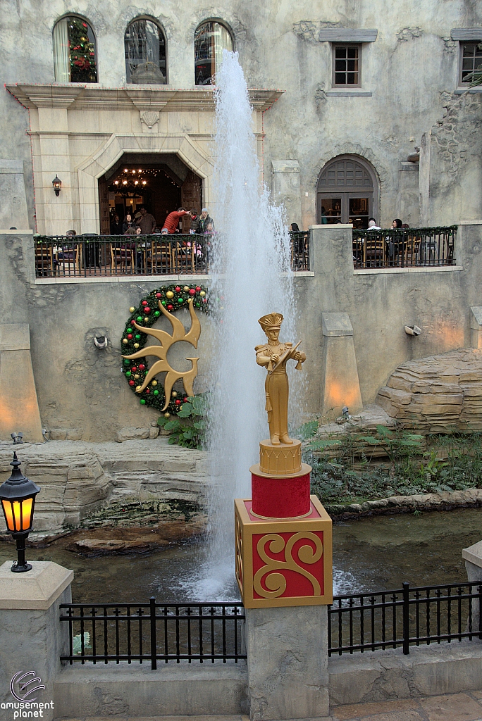 Gaylord Texan Resort