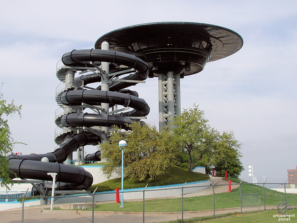 Six Flags Hurricane Harbor - Arlington