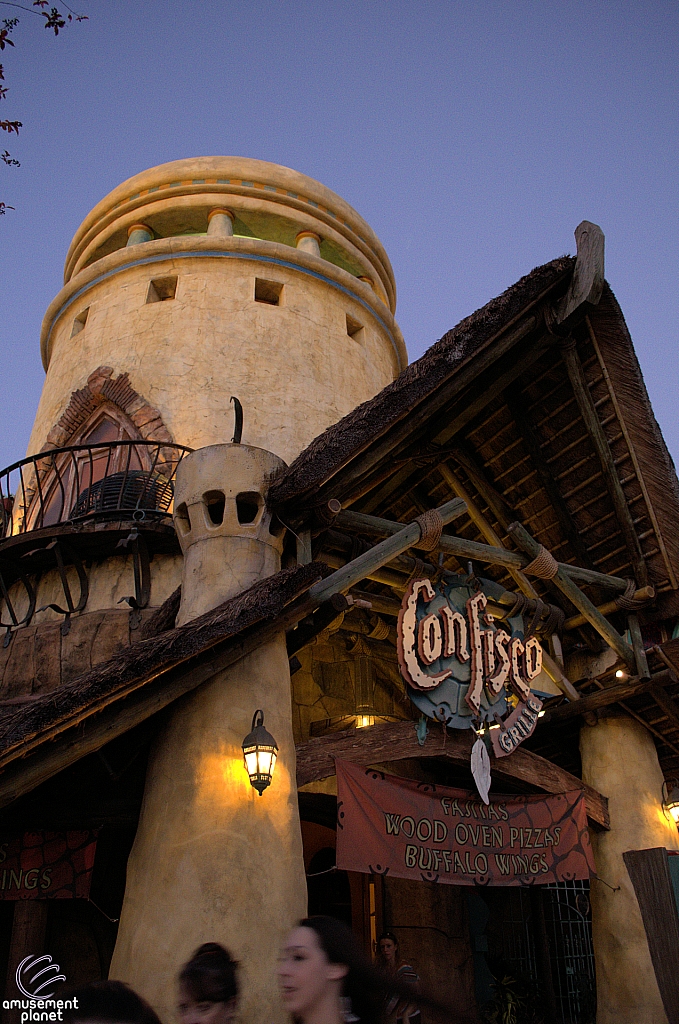 Confisco Grille