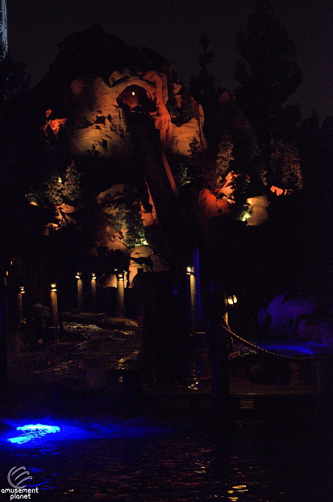 Timber Mountain Log Ride