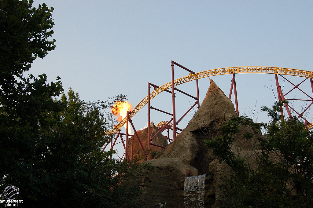 Volcano: The Blast Coaster