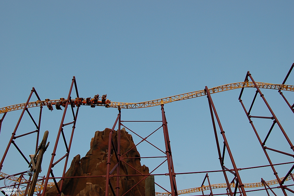 Volcano: The Blast Coaster