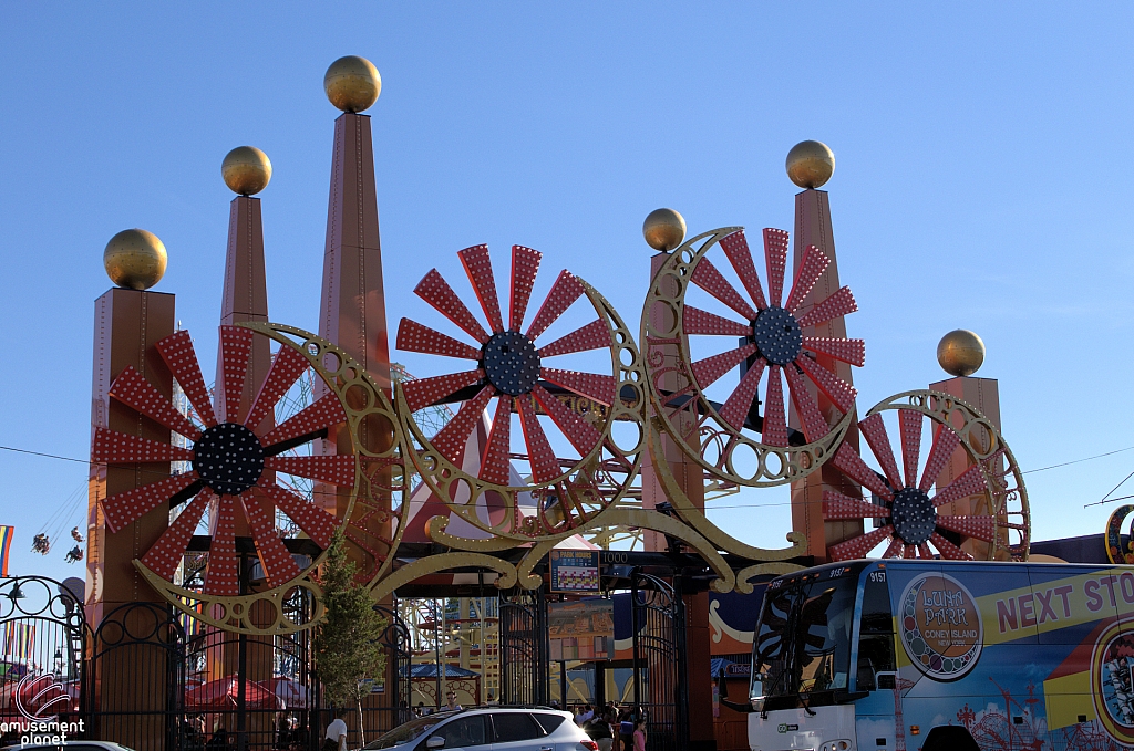 Luna Park