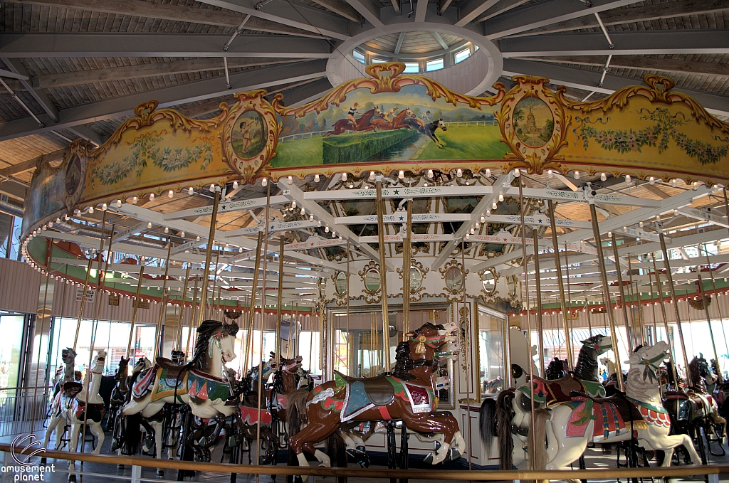 B&B Carousell