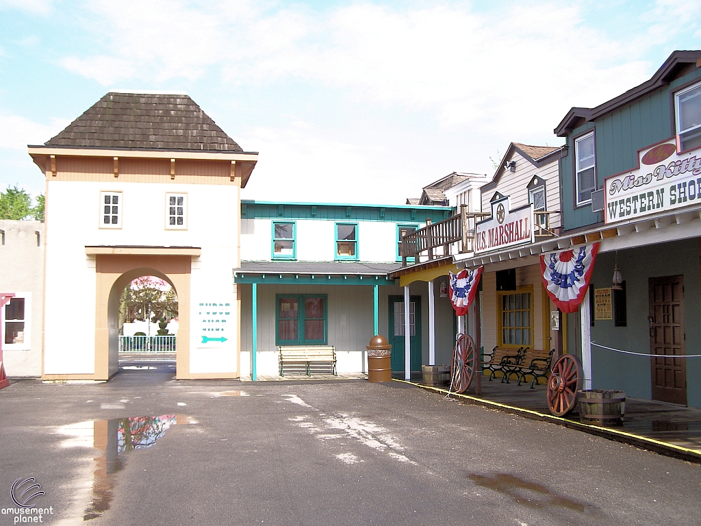 Niagara Amusement Park & Splash World