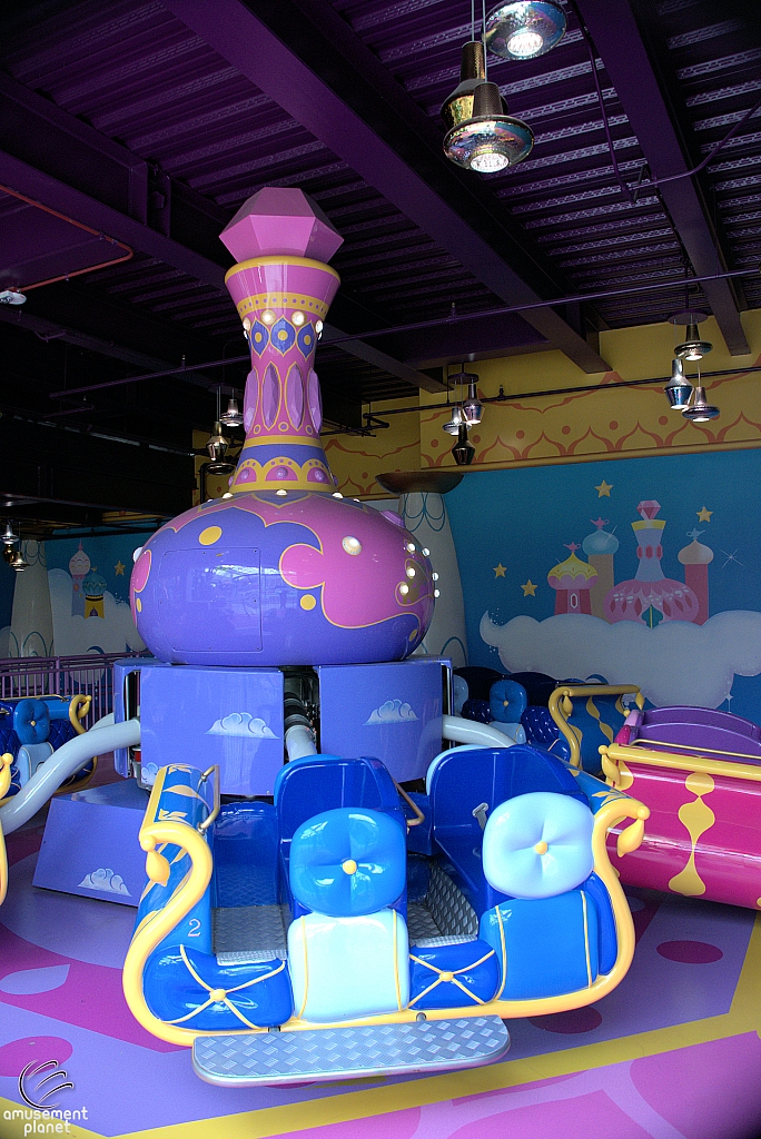 Shimmer & Shine Jumping Genies