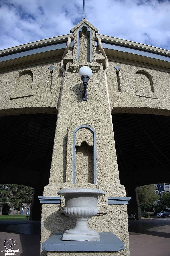 Carousel House