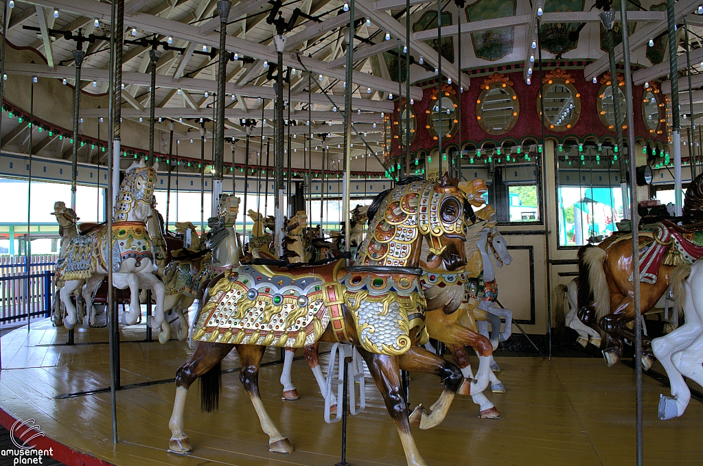 Grand Carousel