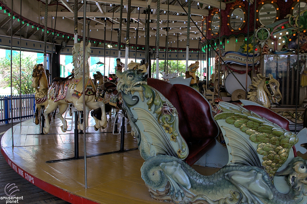 Grand Carousel