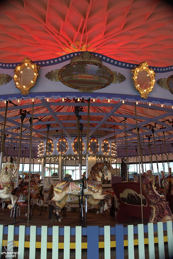 Grand Carousel