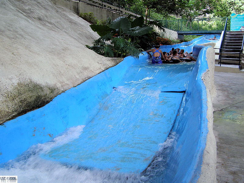 White Water Tube Chute