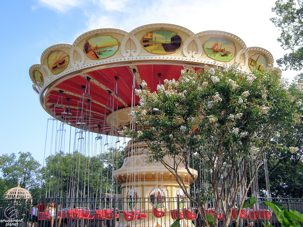 Magnificent Wave Carousel