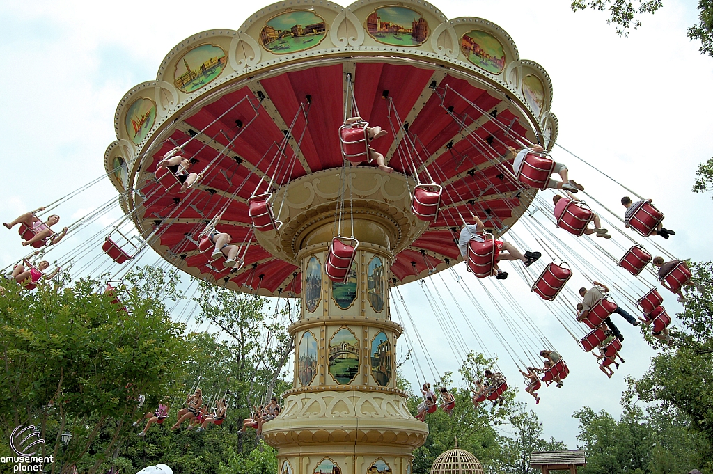 Magnificent Wave Carousel