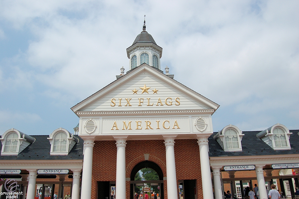 Six Flags America