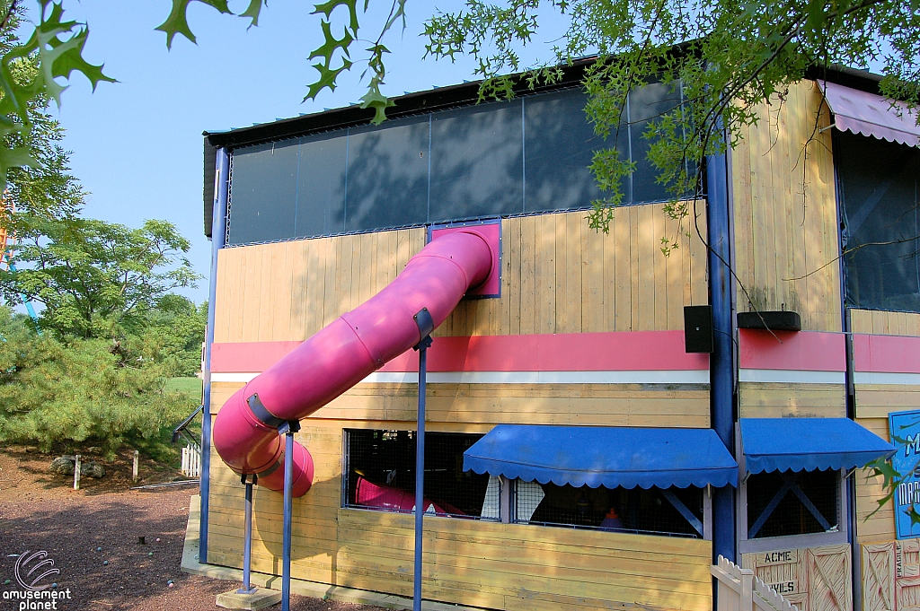 Looney Tunes Prop Warehouse