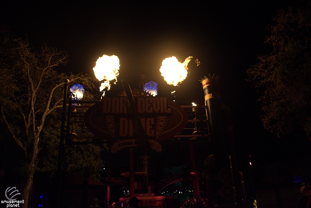 Dare Devil Dive Flying Machines