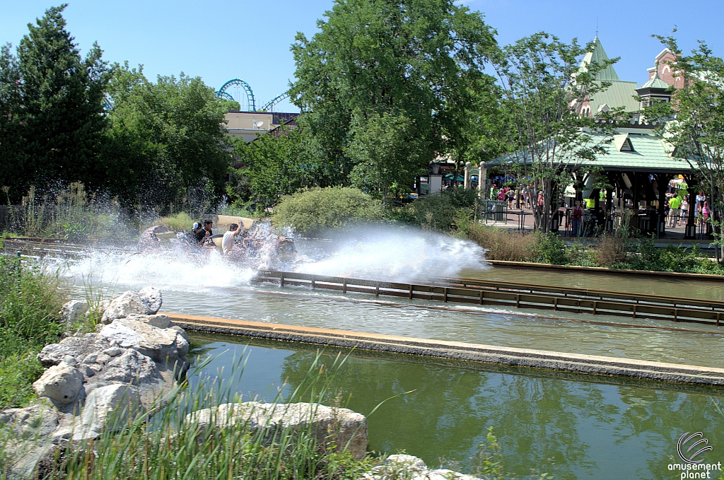 Bugs' White Water Rapids