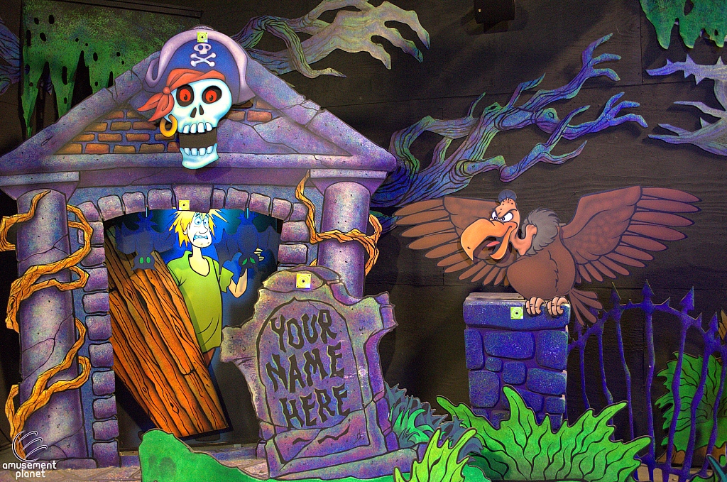 Scooby-Doo Ghostblasters: The Mystery of the Haunted Mansion