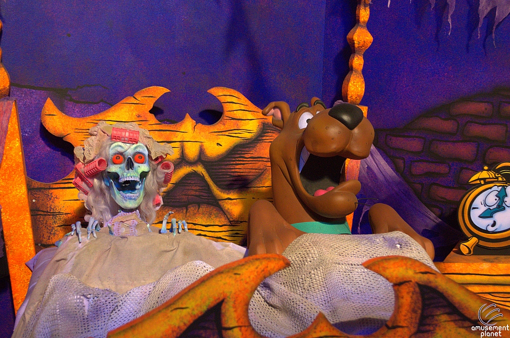 Scooby-Doo Ghostblasters: The Mystery of the Haunted Mansion