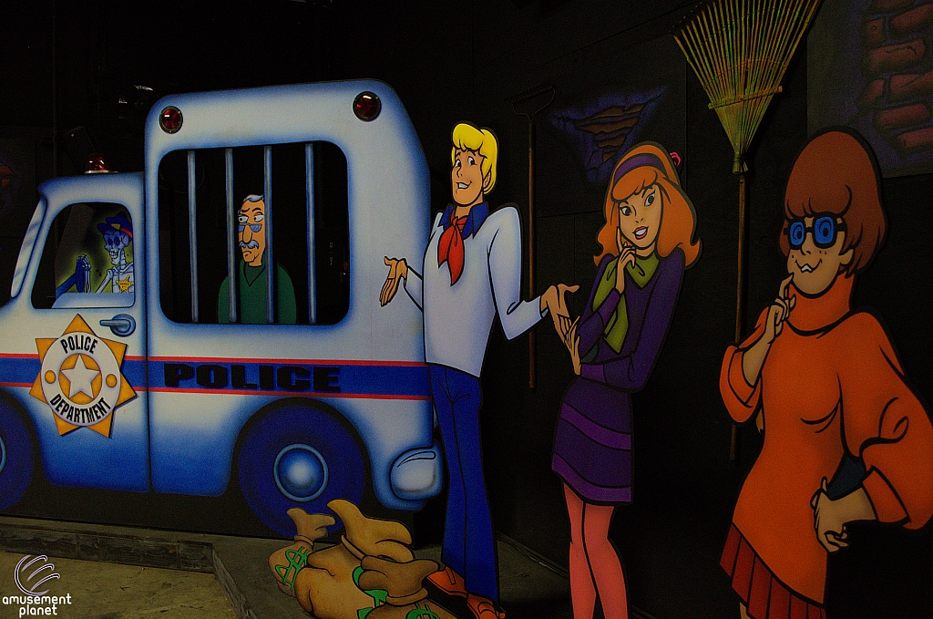 Scooby-Doo Ghostblasters: The Mystery of the Haunted Mansion