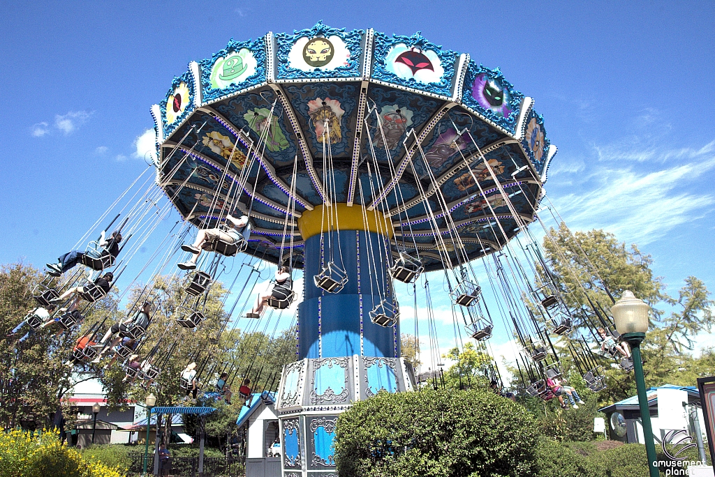 Super-Villains Swing