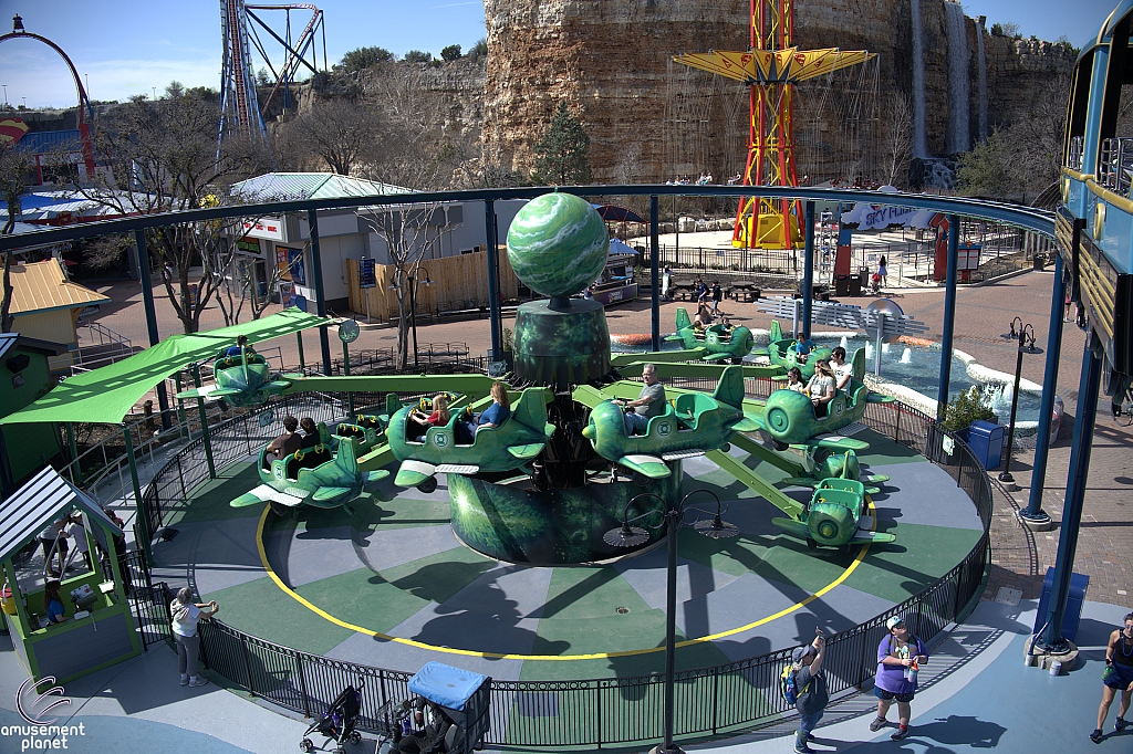 Green Lantern Emerald Flight
