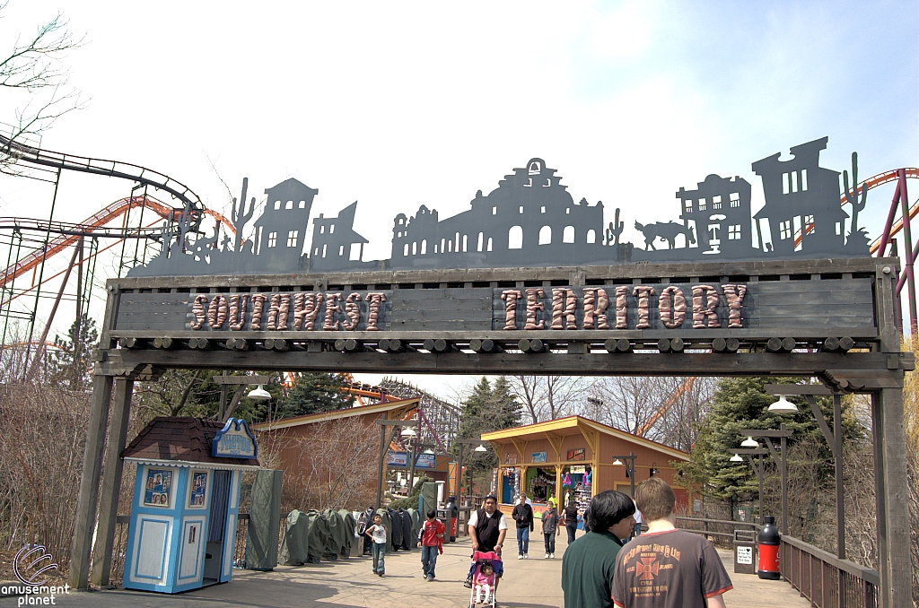 Six Flags Great American
