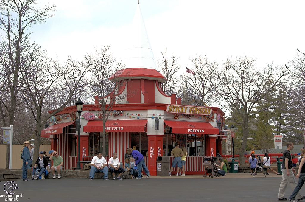 Six Flags Great American