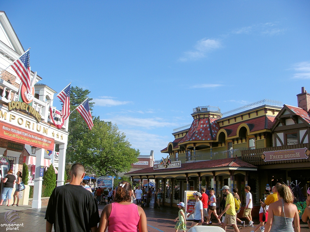 Six Flags New England