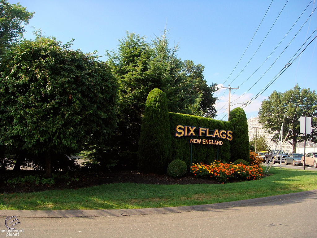 Six Flags New England