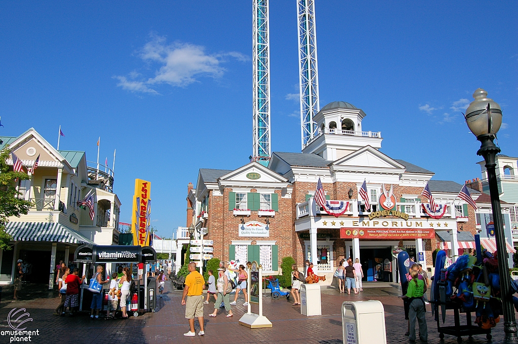 Six Flags New England