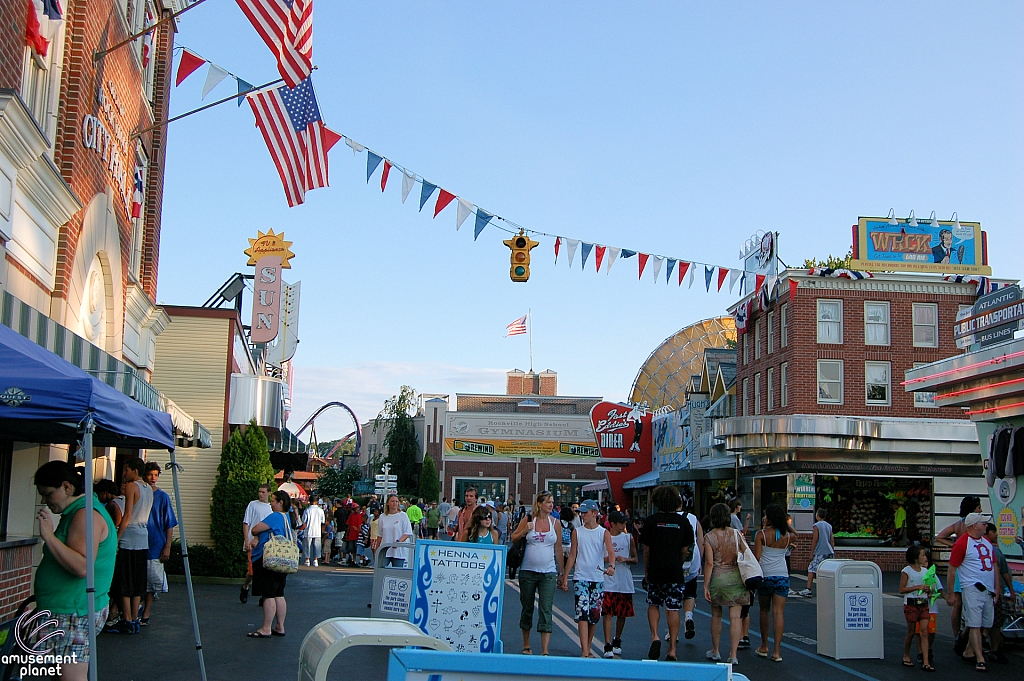 Six Flags New England