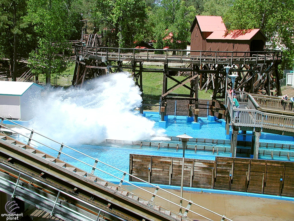 Splash Water Falls