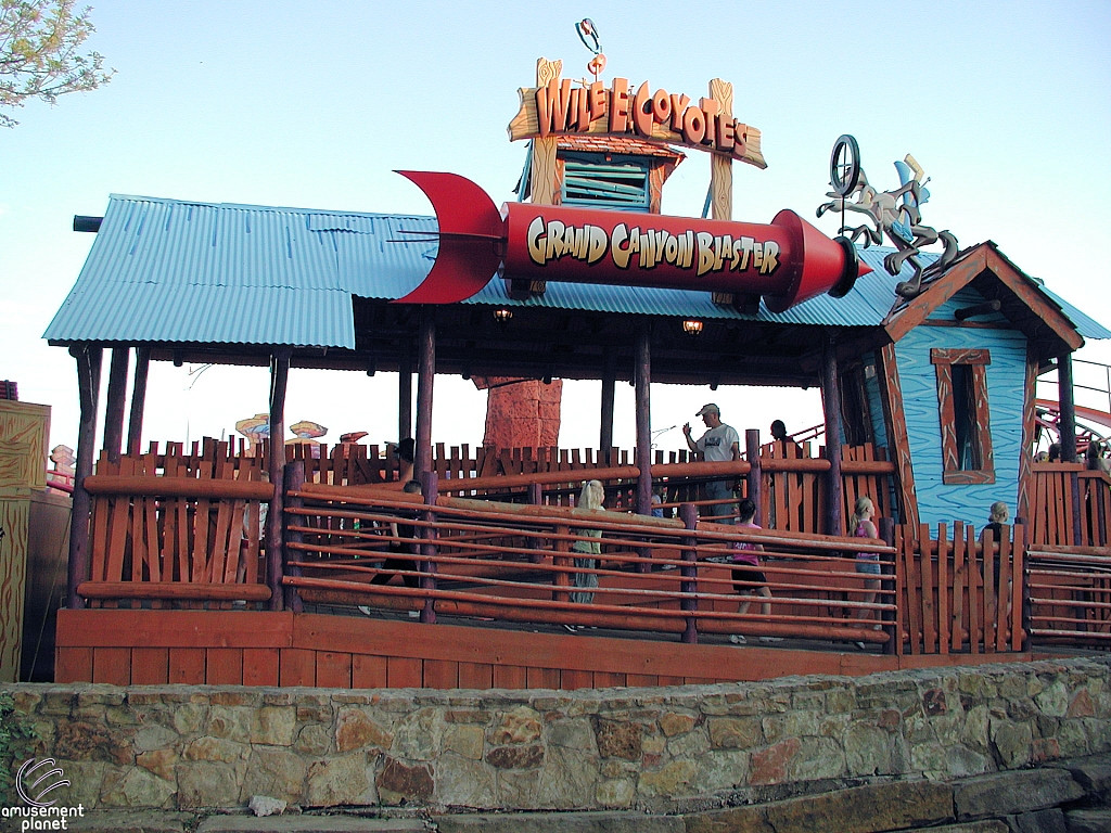 Wile E. Coyote's Grand Canyon Blaster