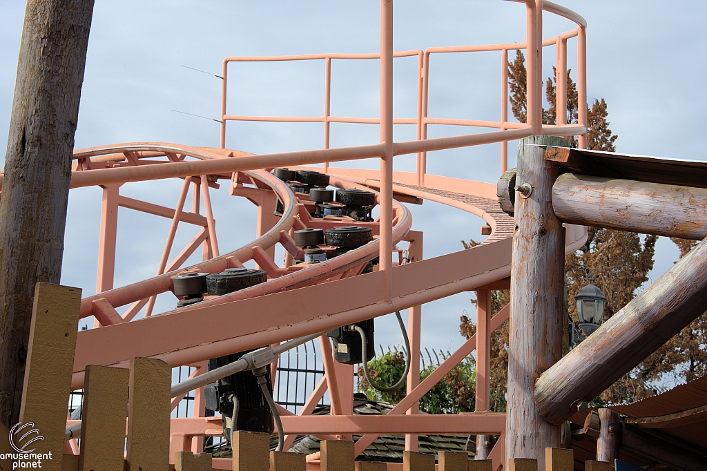 Wile E. Coyote's Grand Canyon Blaster