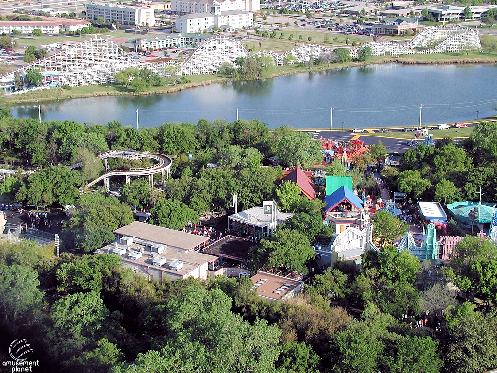 Six Flags Over Texas